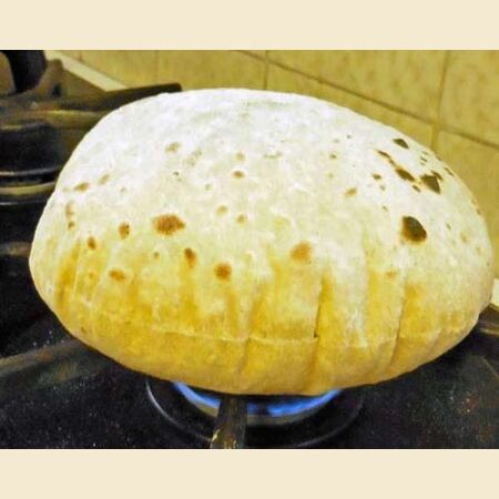 Chapatti or Roti or Phulka 1, Indian Flat Bread 