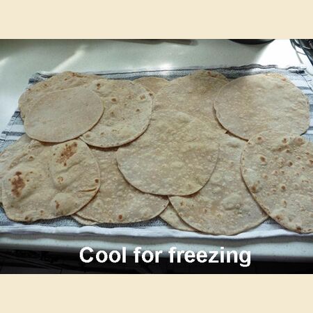 Chapatti or Roti or Phulka 1, Indian Flat Bread 