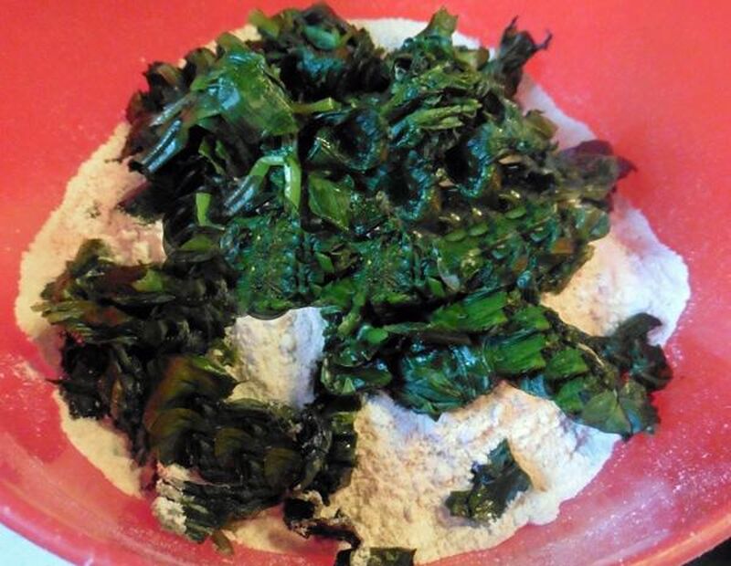 Chapatti Or Roti With Wild Garlic Leaves  - picture