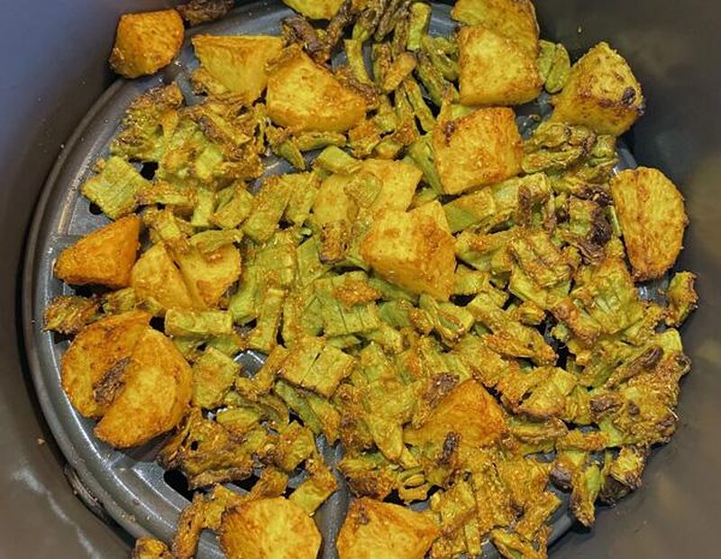 Green Beans & Potato Bhaji/Sabji In an Air-fryer - picture